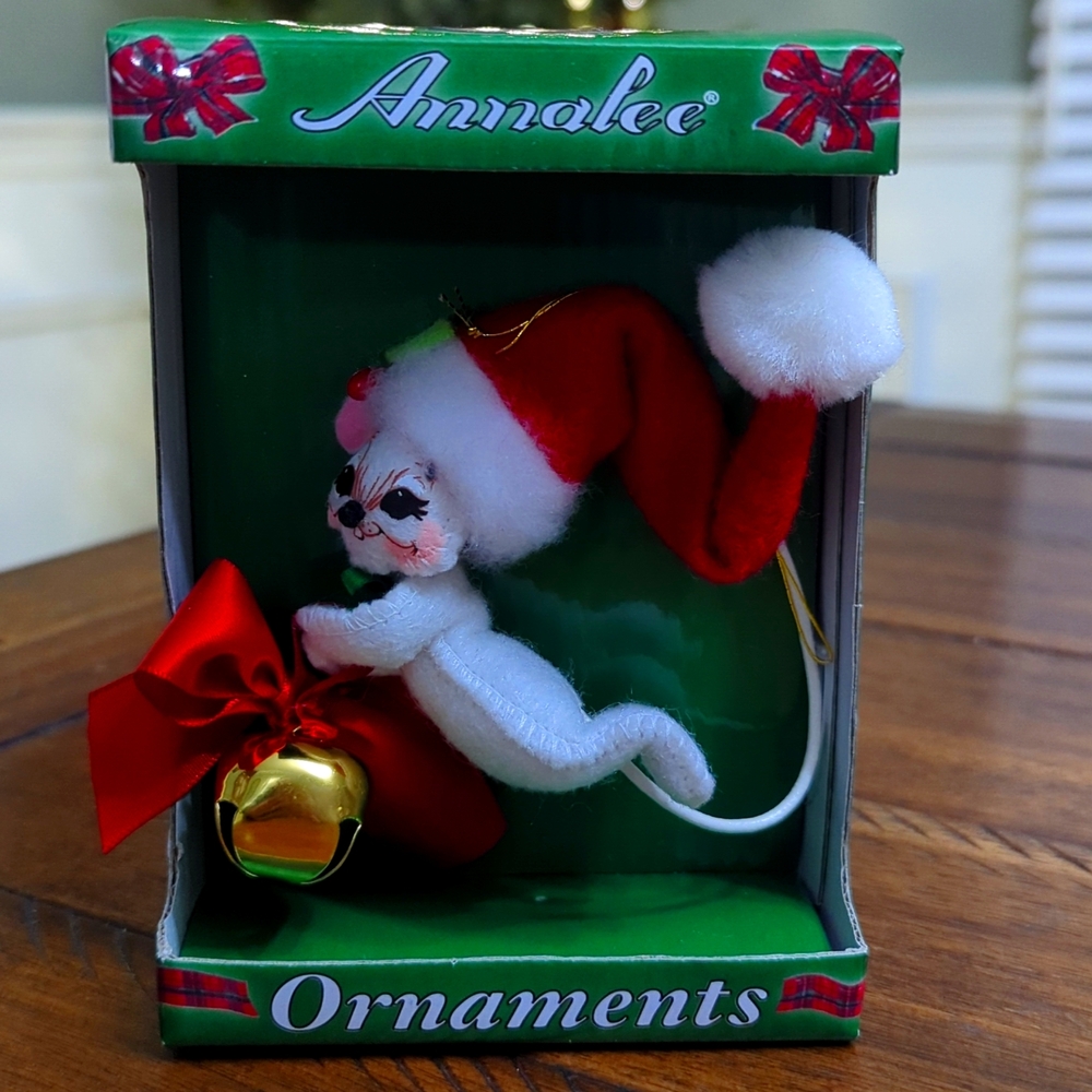 Annalee 2014 3" Ring in the Season Mouse Ornament 701214